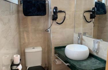 Luxury Apartments Chinitas 11 - Photo 68