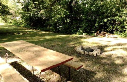 Secluded Cottage Rental in the Trees by Lake Erie, Ohio - Foto 8