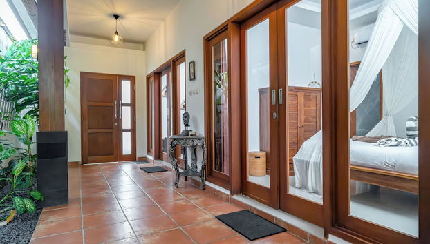 Villa Sampurna - Foto 2, Entrada interior