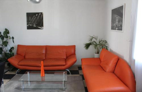 APPART CHALEUREUX, 3min Avignon, GARAGE & CLIM - Foto 1