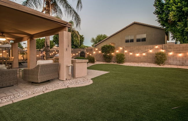 Massive 5 Bdrm Getaway W/pool, Hot Tub, Game Room! - Photo 55