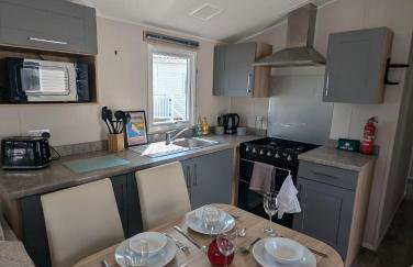 Modern Spacious Willerby Malton Caravan at Durdle Door Holiday Park, Close to Iconic Durdle Door & Lulworth Cove - Foto 11