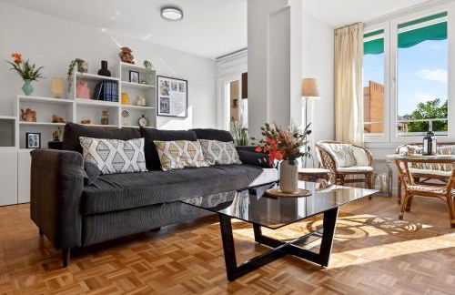 New apartment in the city center 3beds, 2baths & parking - Photo 34