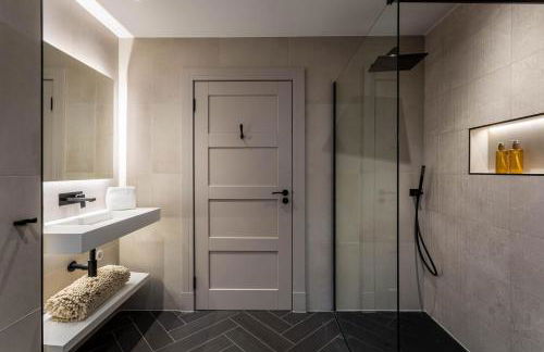 Arran Shores Luxury Shorefront Suite 1 - Photo 25