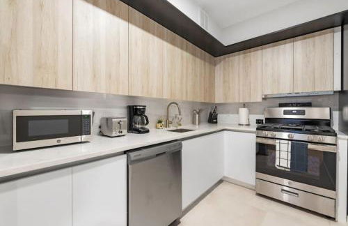 3BR Penthouse with Massive Private Rooftop - Foto 22