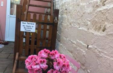 Modern studio apartment with outstanding views, sleeps 2 - Photo 13