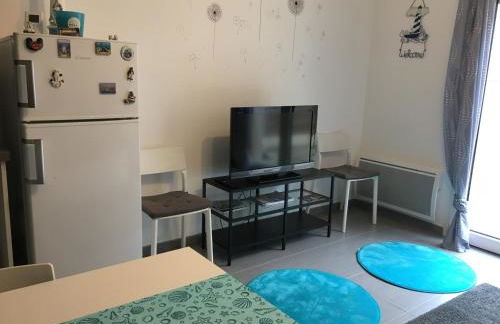 Charmante Maisonnette Proche de la Mer avec Jardin, Parking, et Toutes Commodités à Quend-Plage - FR-1-482-73 - Photo 2