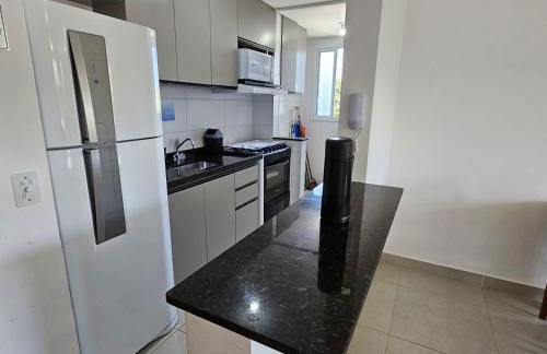 Jardim das Palmeiras II Home Resort JP2 Ubatuba - Apartamento com 2 Dorms, 1 Suíte, Condomínio com Piscina Adulto e Infantil, Jacuzzi Aquecida,Sauna, Churrasqueira, Academia, Salão de Jogos e Playground - Foto 17