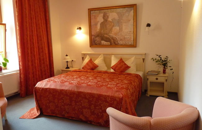 Schloss Weißenburg - Photo 16