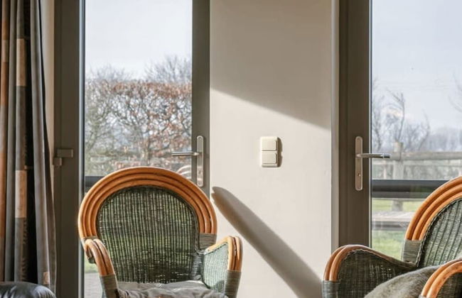 Rustic Family Holiday Home for up to 8 People Located in the Green of the Countryside - Foto 15