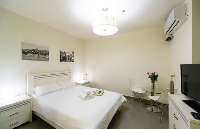 Dizengoff Inn - Foto 2