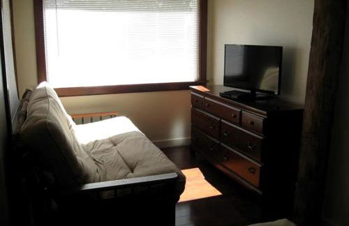 Unique Renovated Barn Rental with Pond near Cooperstown, New York - Photo 8