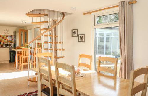 Higher Kernick Stable - Photo 10