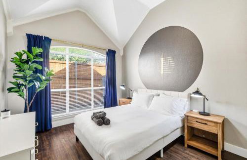 5BD 2BA Vacation Retreat w Pool Hot Tub & BBQ - Foto 35