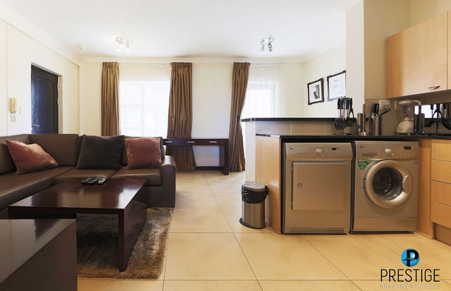 Prestige Apartment Sandton at Westpoint - Photo 22
