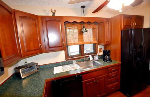 Ski-In Ski-Out Camelback Village Townhouse - 100 YDS From The Mountain - Foto 9