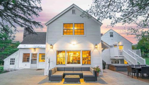 The Villa - Industrial Farmhouse with Hot Tub - Foto 4