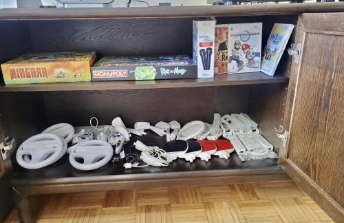 BAT Home Solutions Trier-Euren - alles was ein Hotel nicht bietet - 10 Min zur Altstadt - 98 qm Scheune für 9 Personen mit Sternenhimmel, Wintergarten, Grill und Kino - barrierefrei dank Lift & Auffahrt - Foto 12