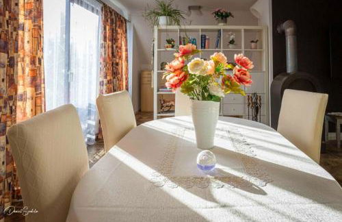 Große Unterkunft zum Wohlfühlen - Foto 16