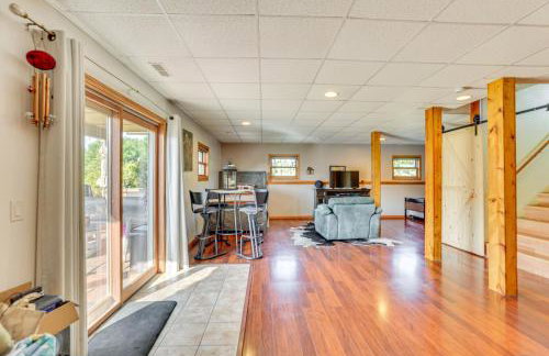 Chic Apple River Escape with Fire Pit! - Foto 21