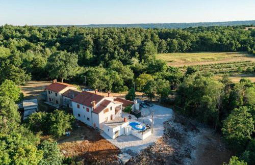 Holiday home 5240 for 8 Pers bei Labin - Foto 4