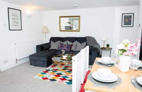 Large 1 Bed Apartment In Southsea Portsmouth - Sleeps 4 & Free Parking - Foto 2