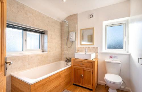 Port View House 3-Bedroom Self Catering Family Home with Garden Near Cardiff - Foto 9