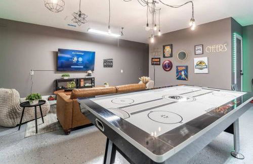 OliveBranch-LuxeDesigner Home-Spa-Firepit-GameZone - Foto 1