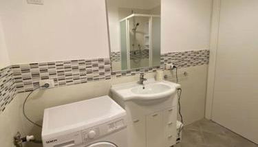 Open Space Sleeps 4 IN THE Country Area New-rif Bigo - Foto 4