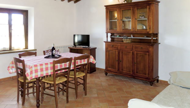 Giada - Photo 5, Kitchen / Dining Room