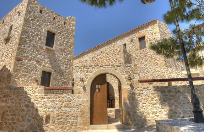 Korona Boutique Hotel - Photo 40