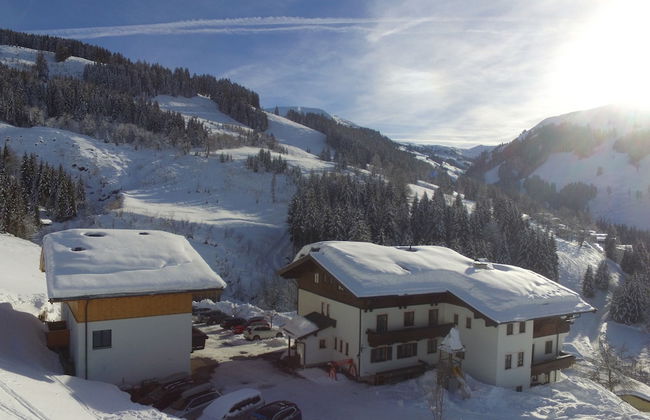 Chalet in Maria Alm Near Hochkonig Ski Lift - Foto 12