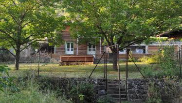 Maison au bord de l'eau avec Jacuzzi - Foto 2, Garden, Garden view