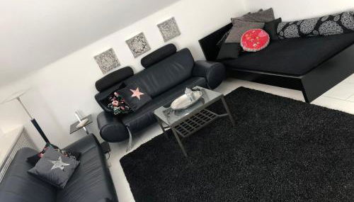 Bel Art Etage mit großem Parkplatz - Foto 4