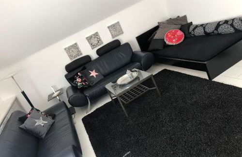 Bel Art Etage mit großem Parkplatz - Foto 4