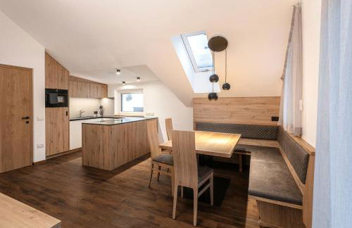 Alpenrose Alpine Living - Photo 16