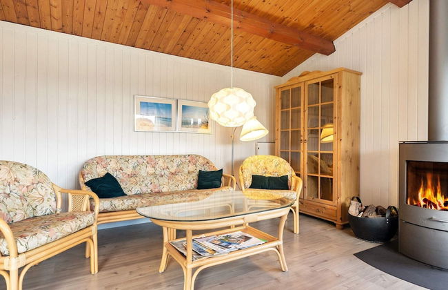 6 Person Holiday Home in Rodvig Stevns - Foto 7