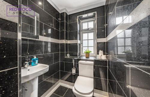 1 Bed 1 Bath, Modern Town Center Apartment, Netflix By Redwood Stays - Foto 7