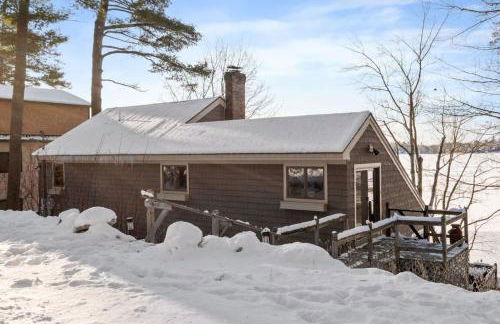 Spacious Waterfront Retreat on Merrymeeting Lake - Photo 6