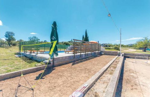 Six-Bedroom Holiday Home In Donje Rastane - Foto 7