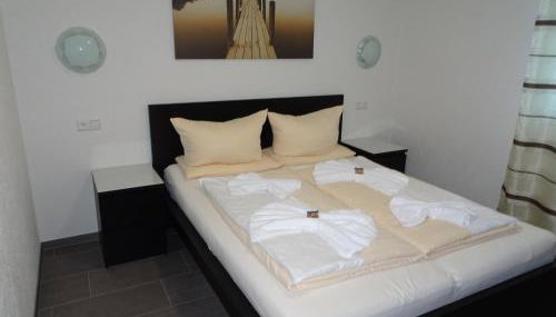 Hilda Apartments Rust - Photo 3