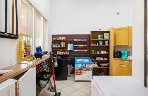 Tropical Oasis on Hypolita - Photo 44