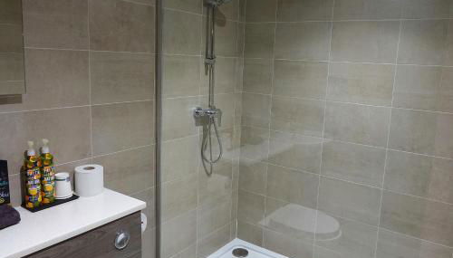 Home Farm & Lodge - Foto 4, Shower