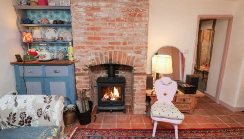 The Hare and Bumblebee Cottage - Foto 5