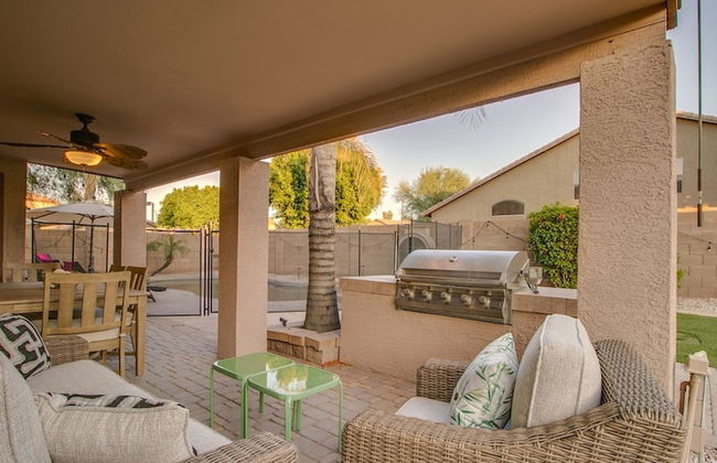 Massive 5 Bdrm Getaway W/pool, Hot Tub, Game Room! - Photo 61