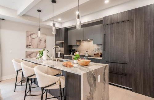 Luxe Old City 4Bd-4Bt Duplex - 4x Car Parking & Gym - Foto 1