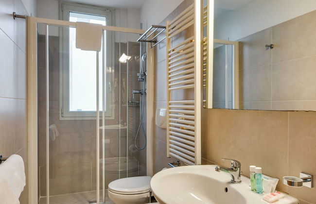 Cozy Apartment in Rimini Italy near Beach - Photo 20