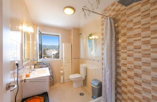 Villa Paraisos Sol by Villa Plus - Photo 31