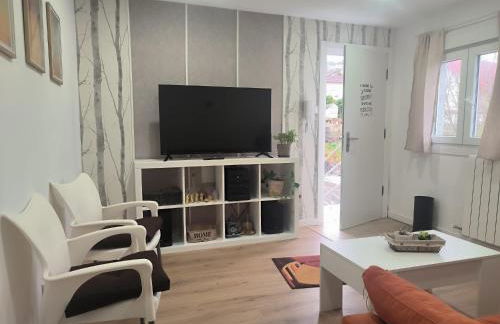 Los Cala-Vivienda tranquila en casa unifamiliar - Foto 1