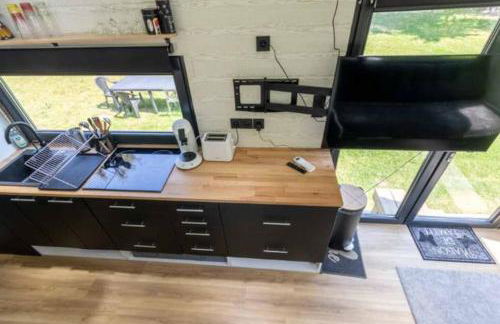 Mini maison Tiny house 6 per 3800m2 jardin Jacuzzi - Foto 5